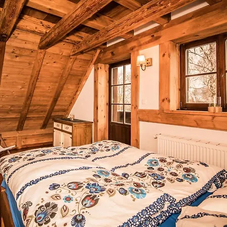 Ranczo Pod Strzecha Chalet *