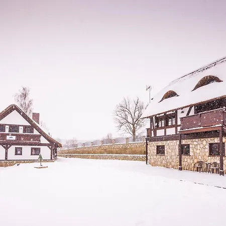 Ranczo Pod Strzecha Chalet *