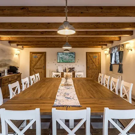 Chalet Ranczo Pod Strzecha *