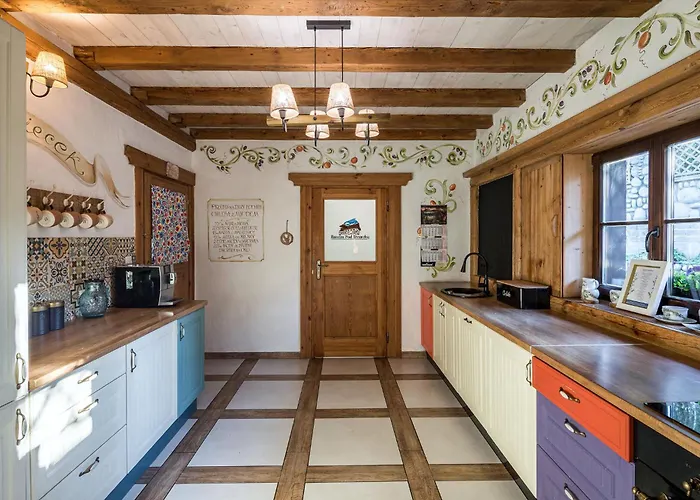 Ranczo Pod Strzecha Dağ evi *